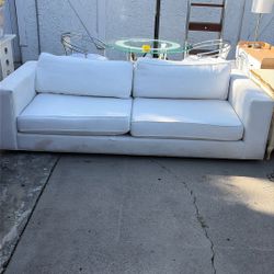 Sunday furniture Sale (29 Mar, 2-5PM)