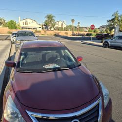 2013 Nissan Altima Sv Automatic 184k