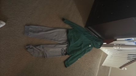Adidas sweatsuit