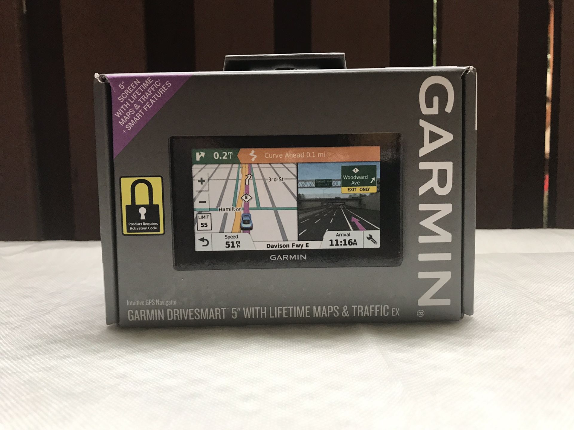 Brand New/Unopened- Drivesmart Garmin GPS with Free Lifetime Maps