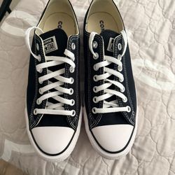 Brand New Chuck Taylors Size 9 Black