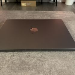 Macbook Pro 14inch Space Grey, M1 Pro 