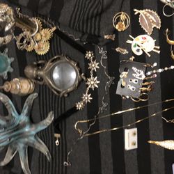 Jewelry/Trinket Lot