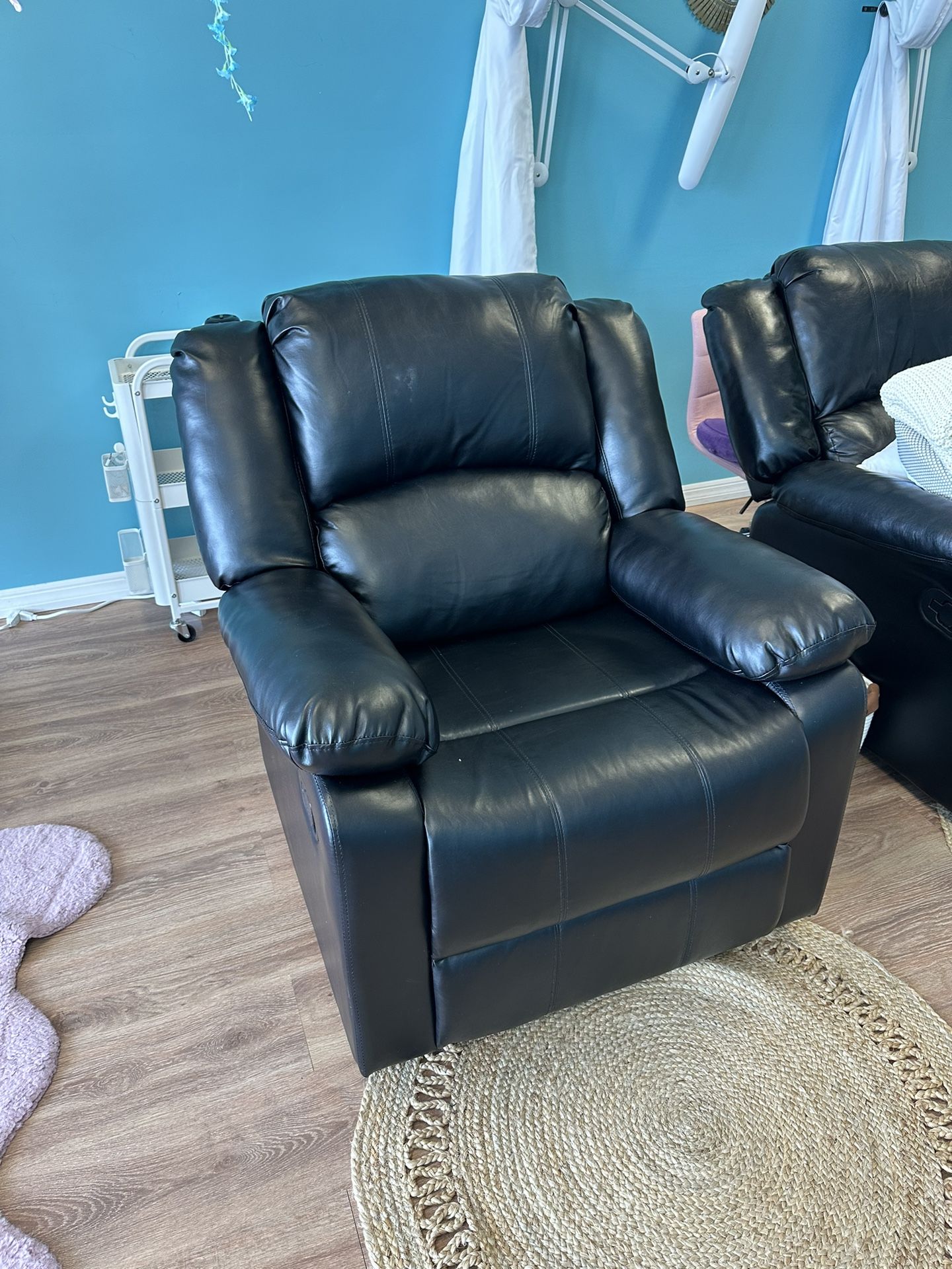 Recliner Chair