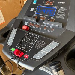 Spirit Fitness CT800 Treadmill