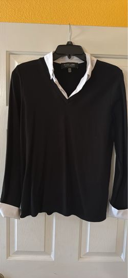 Women’s black collared sweater- size medium