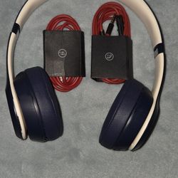 Beats Solo 3 Wireless Headphones