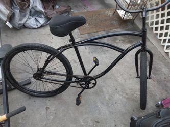 Black Beach Cruiser Bicycle