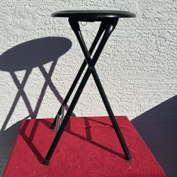 Guitar Stool 