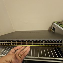 Netgear Smart Switch GS752TP