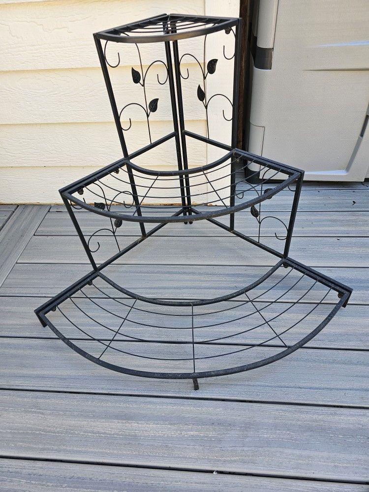 3 Tier Plant Stand