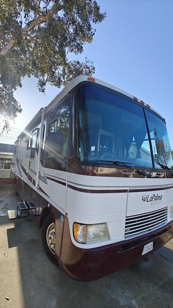 Monaco La Palma Motorhome RV Low Mileage Fully Renovated