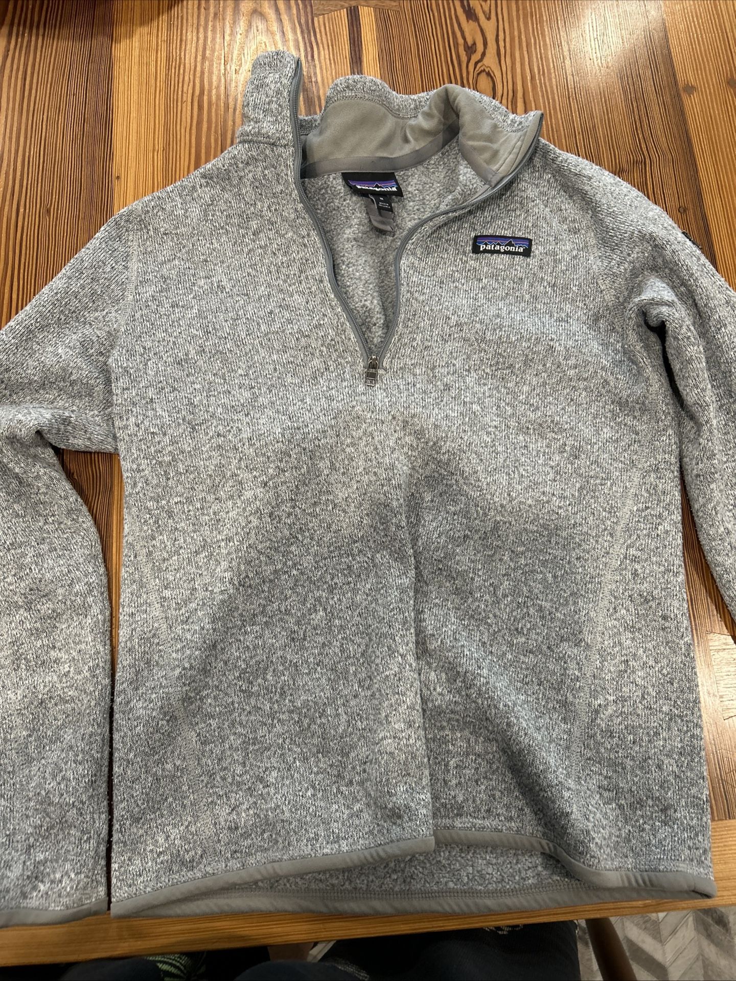 Patagonia Women Medium 1/4 Zip