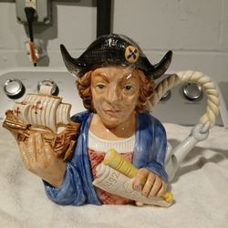 FITZ&FLOYD LIMITED EDITION CHRISTOPHER COLUMBUS TEAPOT