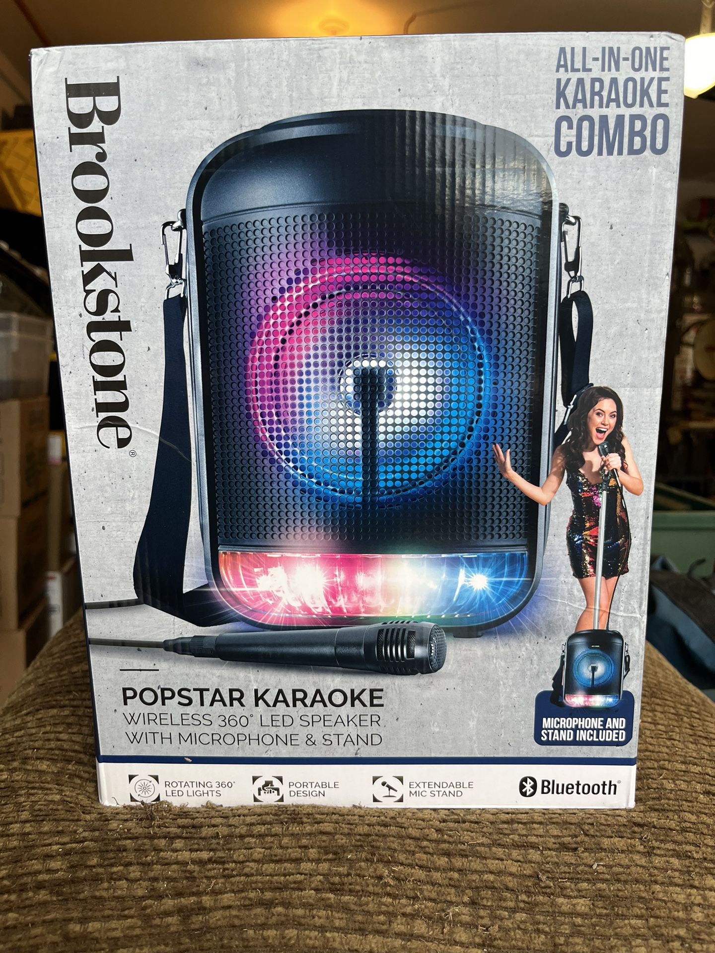 Karaoke Bluetooth Machine With mic