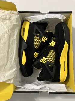 Jordan 4 IV Retro Thunder