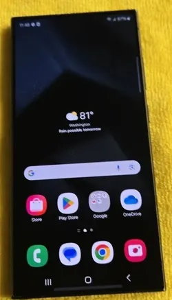 Samsung Galxay S24 Uktra 256 go Titanium Black. Unlockablefrom AT&T in 15 days