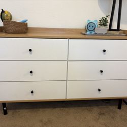6  Drawer Dresser White