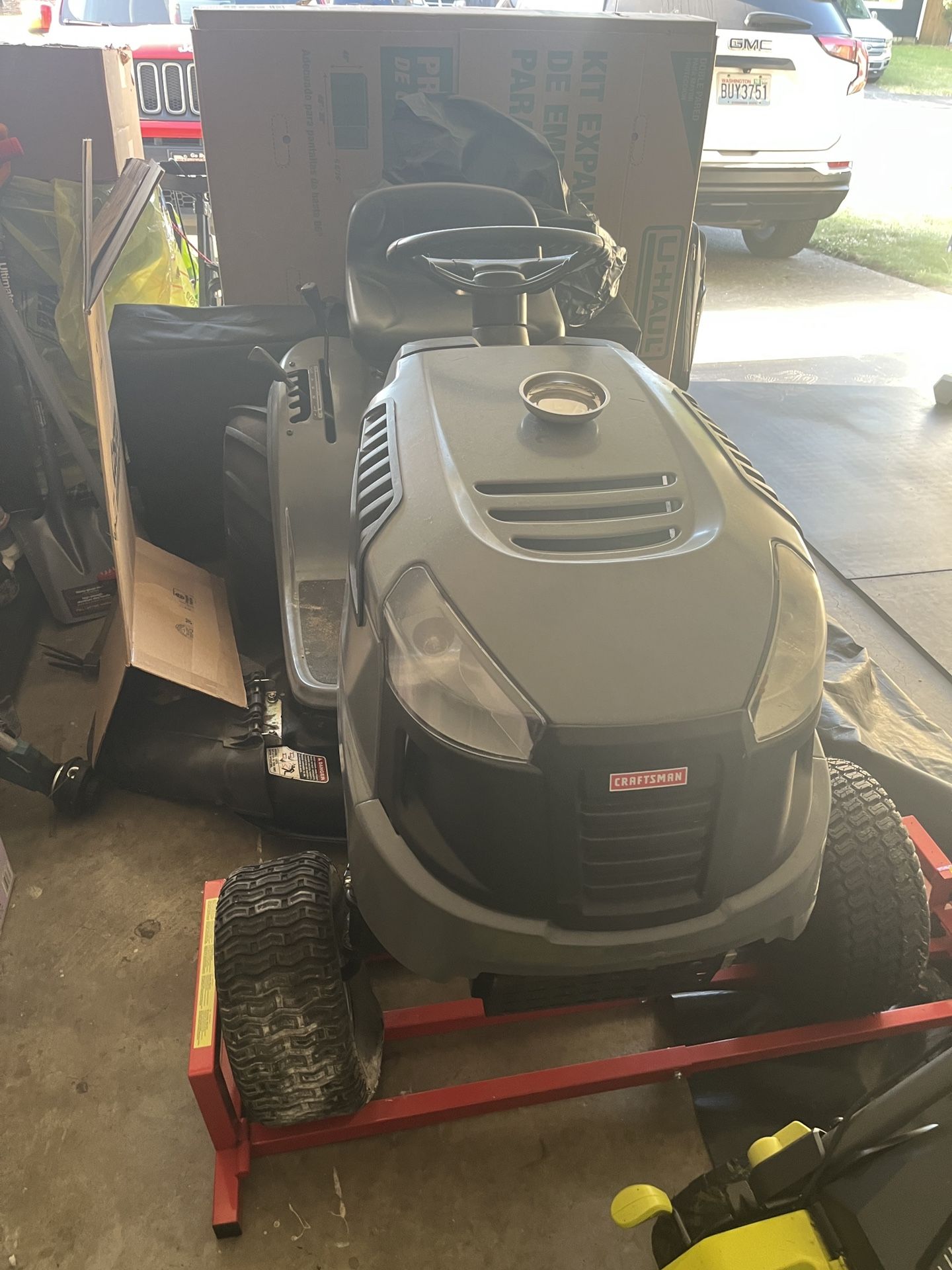 Craftsman Riding Lawn Mower