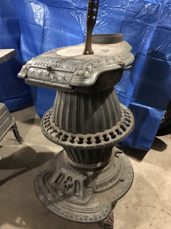 Grander Rogers pot belly stove