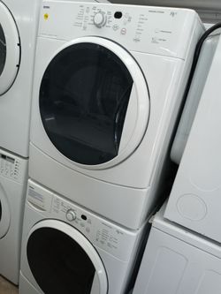 Kenmore HE2 stackable front load washer and dryer set - Free delivery