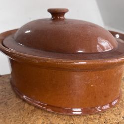 Spanish Crock Pot 10” x 7-3/4” x 5-3/4”