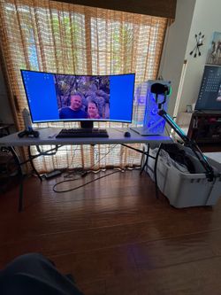 Gaming PC  and curved screen.