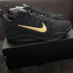 Kobe 11 Fade To Black Size 10.5