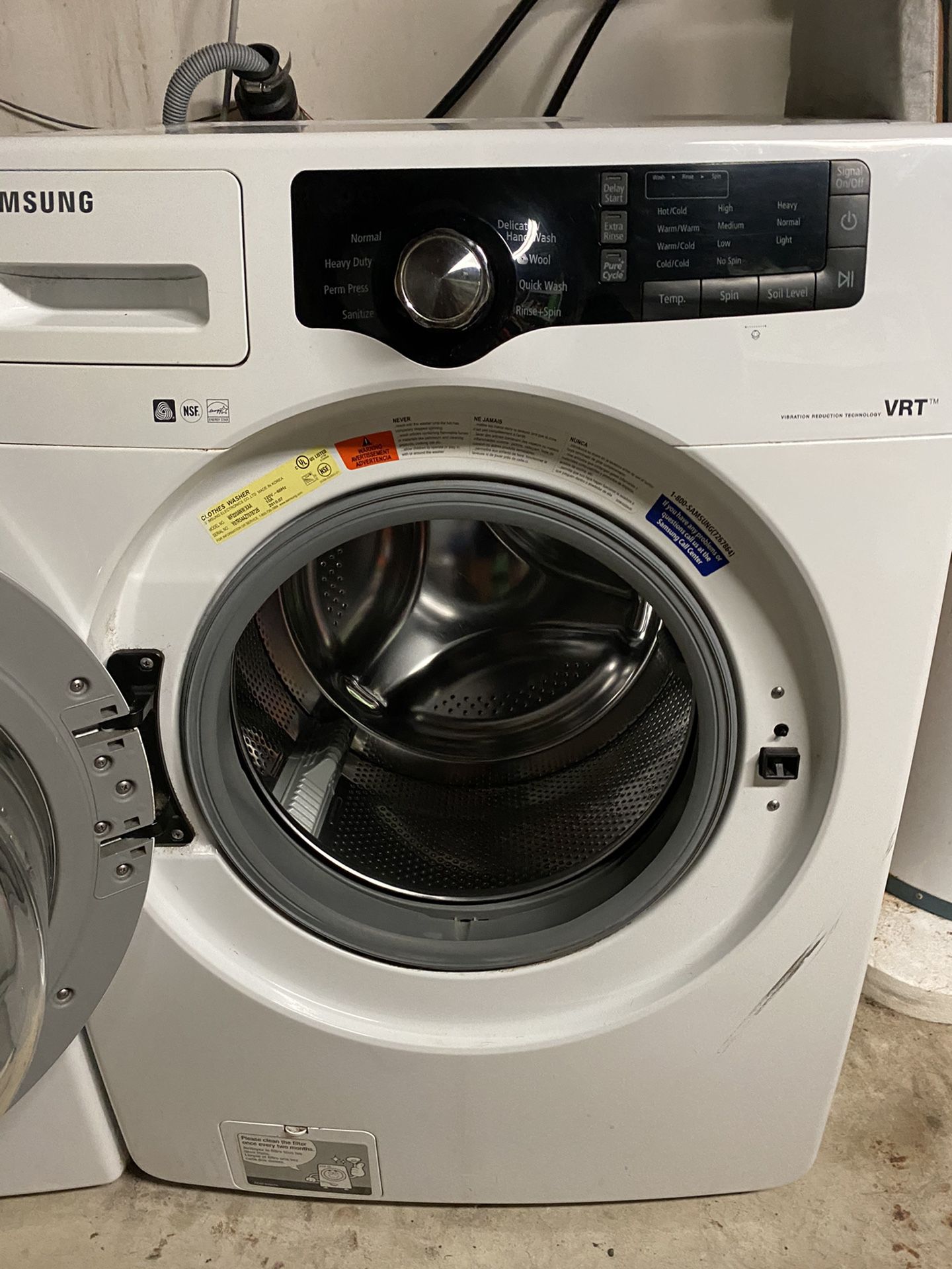 Samsung WF220ANW/XAA Washing Machine