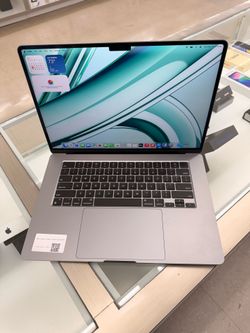 MacBook Air M3 256gb 16ram 15”