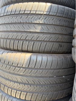 (2) 265/50ZR19 PAIR OF USED TIRES MICHELIN 65% LIFE !!