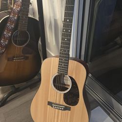 Martin DJr-10 - Acoustic Guitar (w/ Gig Bag)