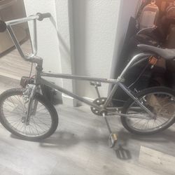 Vintage BMX  Diamondback Bicycle