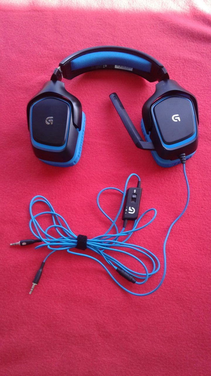 G430 LG GAMING HEADPHONES/MIC. AS NEW.