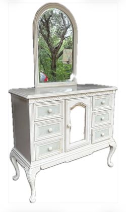 Lexington vanity & dresser