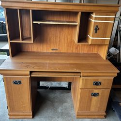 Computer desk with hutch