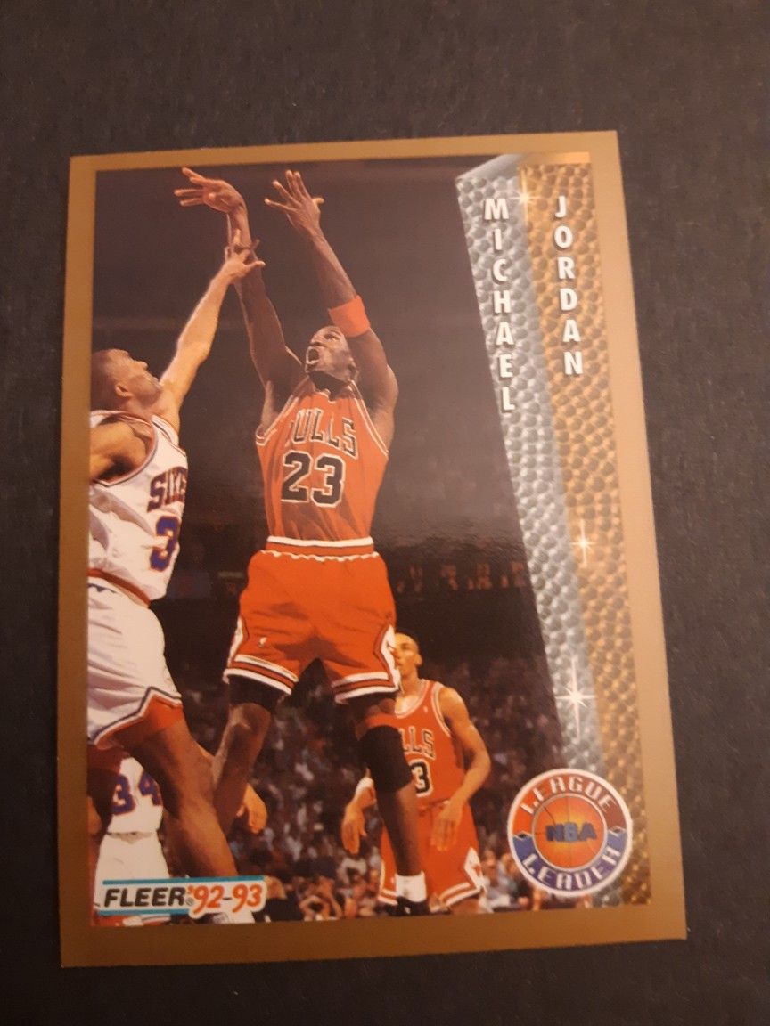 92 93 FLEER LEAGUE LEADER MICHAEL JORDAN CARD