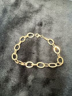14 K Gold Women’s Flat Oval Link Bracelet