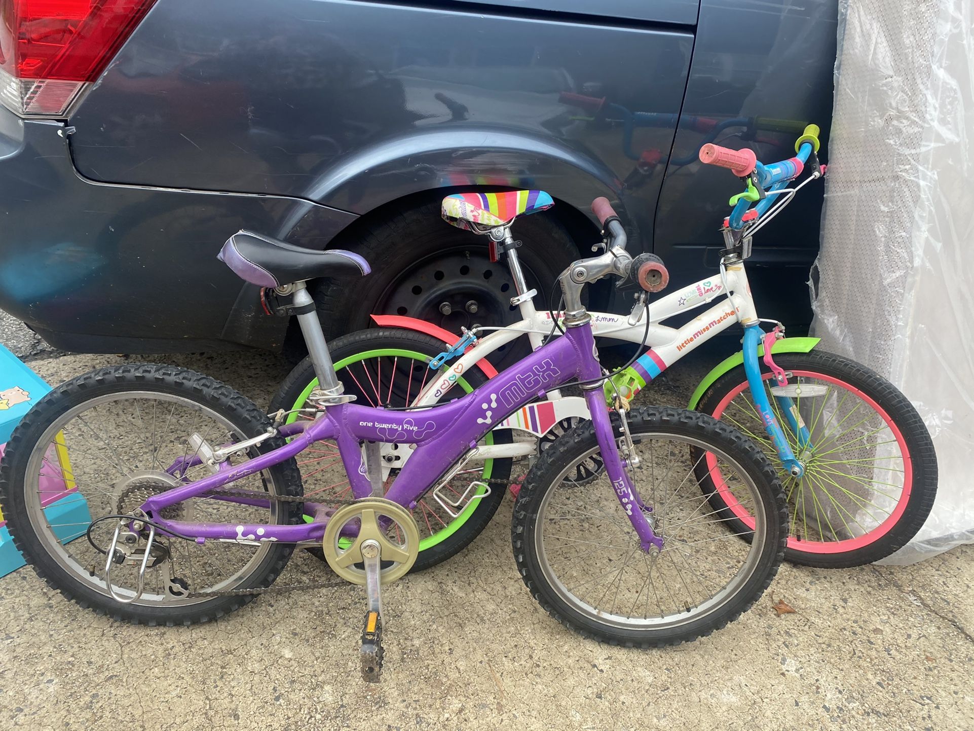 2 girl bikes