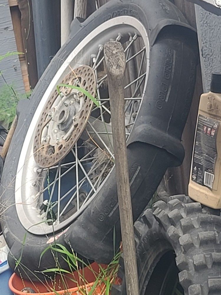 Sand Paddle Tire With Rim 2400