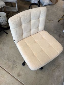 Swivel chair