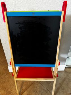 Hape E1010 Magnetic All in 1 Kids Height Adjustable Drawing Dry-Erase Chalkboard Wooden Artist Easel with 3 Paint Pots and Refillable Paper Roll white