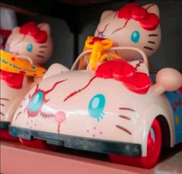 Universal Studios Hollywood HHN Chucky Hello Kitty Car Popcorn Bucket NEW