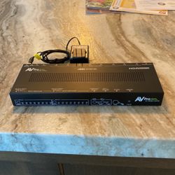 AV Pro Edge AC-MX82-AUHD