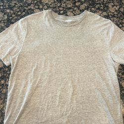 Old Navy Tee Shirt