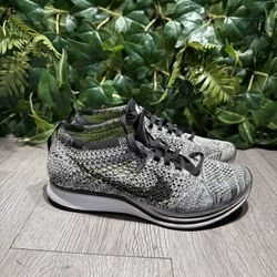 Nike Flyknit Racer Oreo Black and White 526628-101 2015 Men’s Size 6 Women 7.5