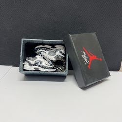 Channel Sneaker Mini 3d Keychain/Keyring Free Box and Bag Offer