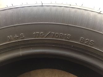 Bridgestone Tire 175/ 70 R13 82S like new