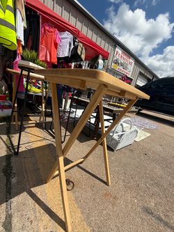 Tables in solid wood!! $8 each