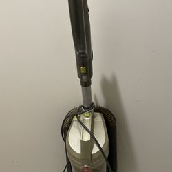 Vacuum Cleaner works good 